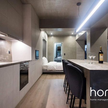 Unique Urban Homm Studio In Piraeus, Alkiviadouアパートメント エクステリア 写真